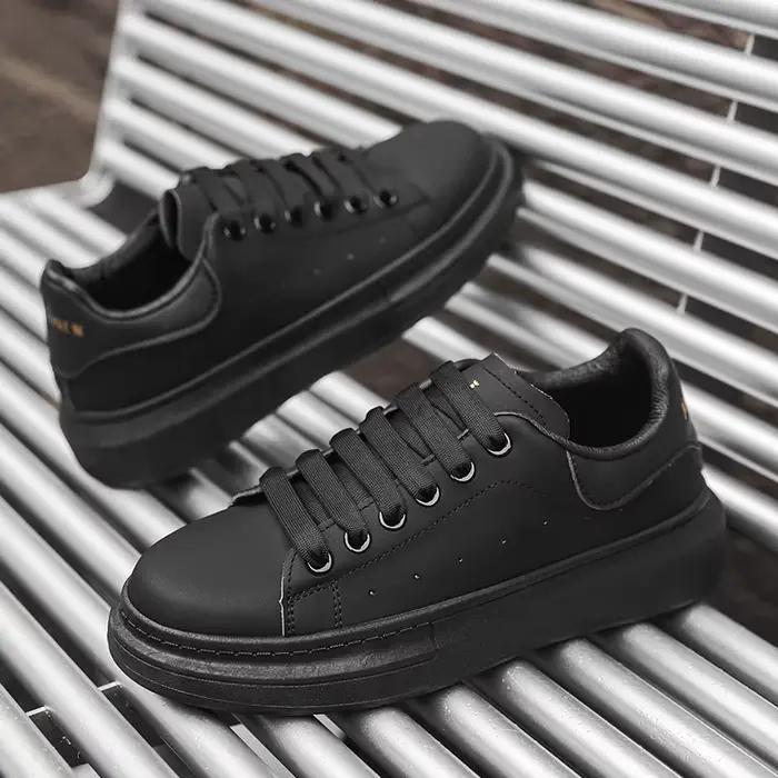 Baskets minimalistes blanches pour hommes, confortables, décontractées en cuir, chaussures de Skateboard à plateforme, chaussures de sport d'extérieur basses pour hommes