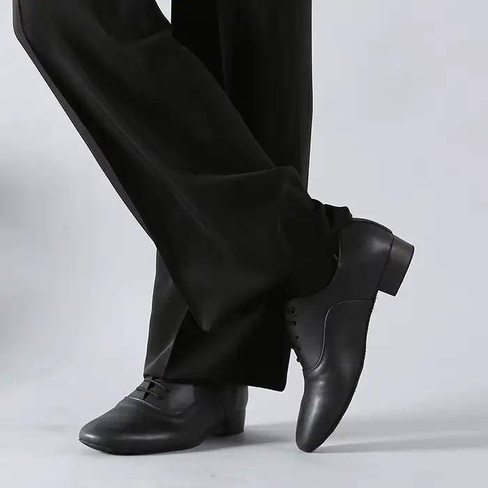Chaussures de danse de salon latine pour hommes, chaussures d'intérieur modernes, chaussures de chancelier, chaussures de tango et de valse, 1 paire par lot