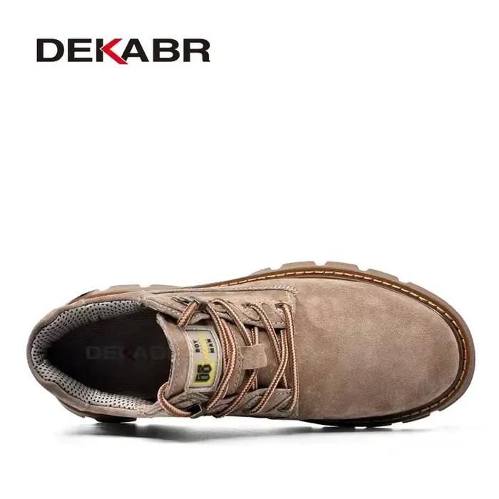 Bottes en cuir véritable DEKABR pour hommes, style britannique, confortables, résistantes à l'eau, bottes classiques pour l'automne et l'hiver, idéales pour les randonnées en plein air