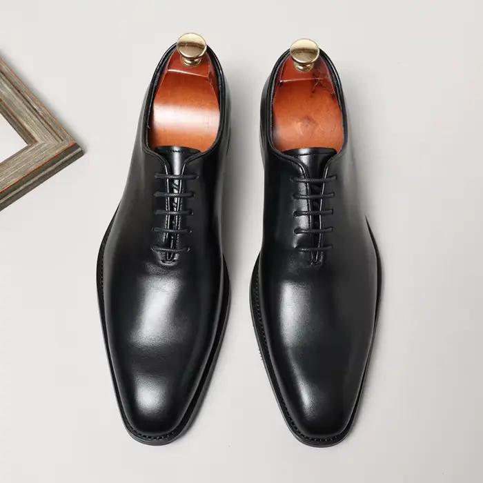 Chaussures en cuir véritable de Style européen haut de gamme pour hommes, tenue formelle d'affaires, Occasions cérémonie de mariage
