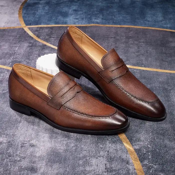 Chaussures habillées de luxe à enfiler pour hommes, en cuir véritable, mocassins italiens pour hommes, noires et marron, chaussures Oxford formelles de marque, chaussures décontractées pour hommes