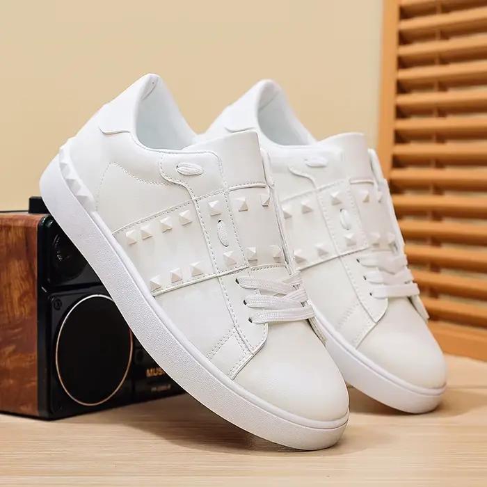 Nouvelles chaussures blanches pour hommes printemps-automne, chaussures plates tendance pour jeunes, chaussures simples pour hommes