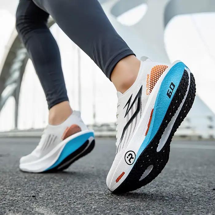 Nouvelles chaussures de sport pour hommes et femmes