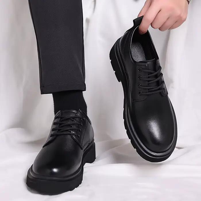 Printemps automne nouveau concepteur Derby chaussures pour hommes noir augmenter