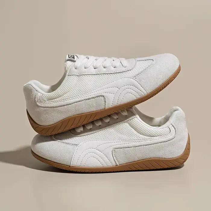 Chaussures de course rouges Deqin pour femmes, nouvelles chaussures de sport décontractées respirantes en maille Agan, surface en cuir Apple, semelle intérieure en polyuréthane K05-1