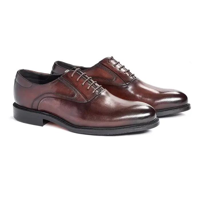 Chaussures en cuir formelles pour hommes d'affaires marron bas automne mariage Oxford pointu bureau mode