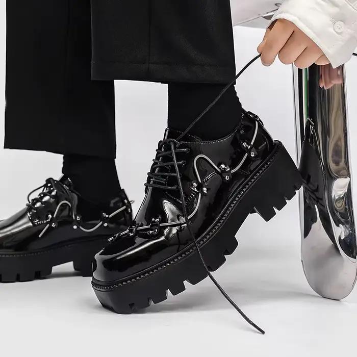 Chaussures richelieu noires pour hommes