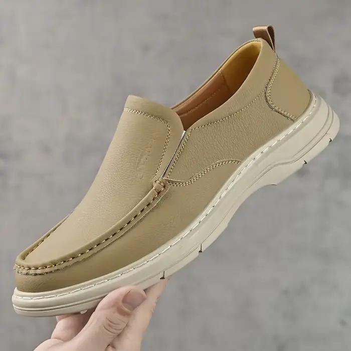 Nouvelles Chaussures en Cuir Souple de Designer 2026 pour Hommes – Mocassins Décontractés et Élégants de Couleur Unie pour le Printemps et l'Automne