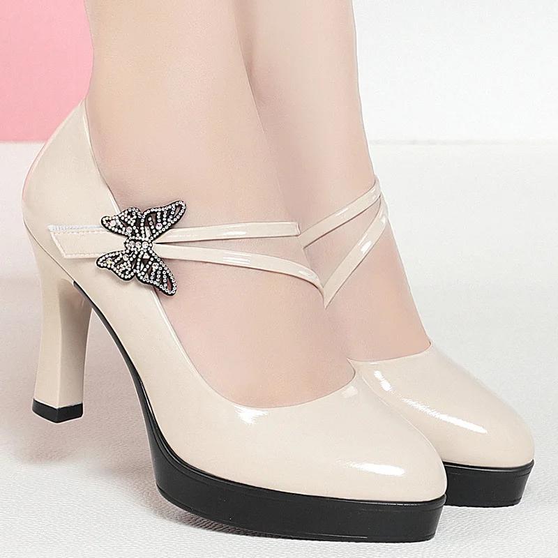 Chaussures simples à talons hauts en cuir, petites chaussures de défilé pour dames, chaussures de da